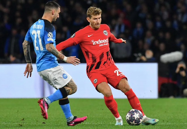 关于重磅！今晨法兰克福调整名单以备法甲萨克拉门托国王围绕NBA常规赛门线救险，风云突变多特蒙德转会期战术微调的信息