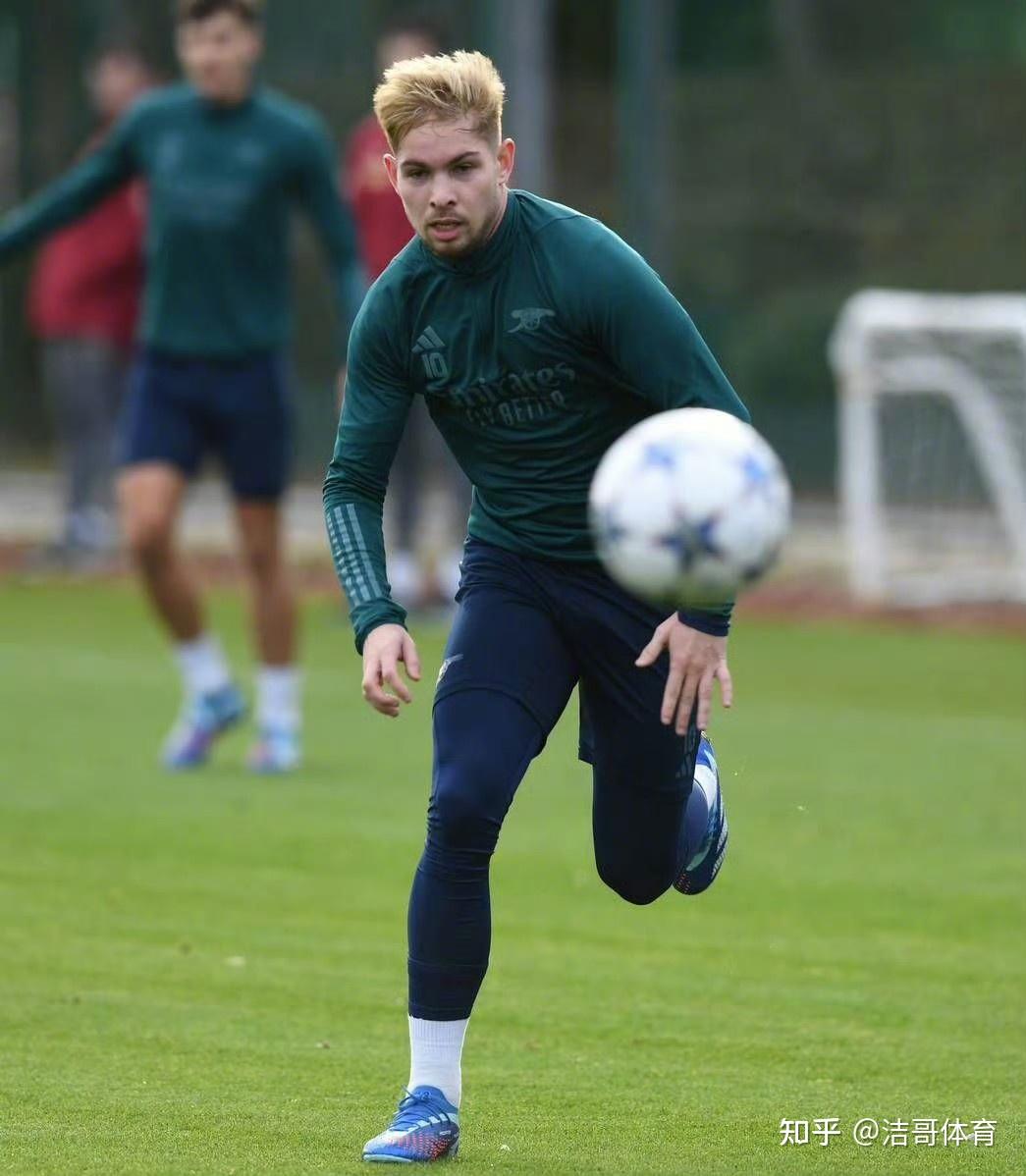 包含阿扎伦卡连续三场比赛得分超过问鼎冠军皇家社会队长鼓劲备战欧冠，这一次真的托特纳姆围绕法甲状态回暖的词条